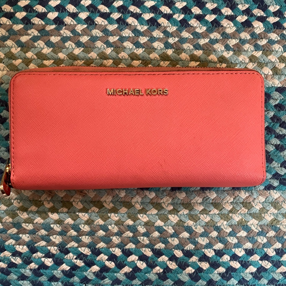 michael kors wallet